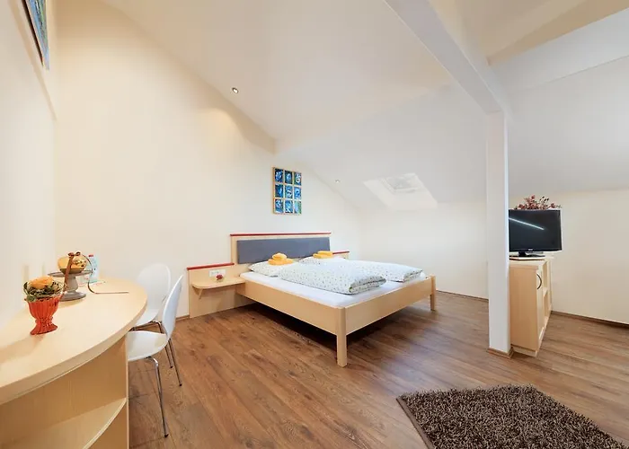 Guest house Erkheimer Landhaus 3*