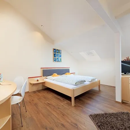 Guest house Erkheimer Landhaus 3*